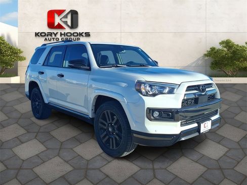 Used 2021 Toyota 4Runner Nightshade image 5
