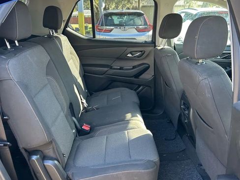 Used 2019 Chevrolet Traverse LS image 16