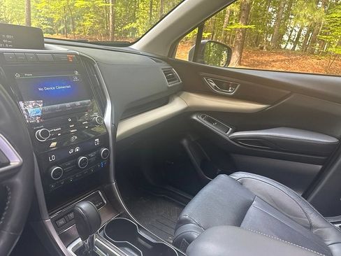 Used 2021 Subaru Ascent Touring AWD/4WD image 18