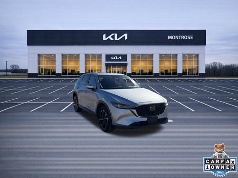 Used 2023 MAZDA CX-5 AWD 2.5 S w/ Premium Plus Pkg image 3