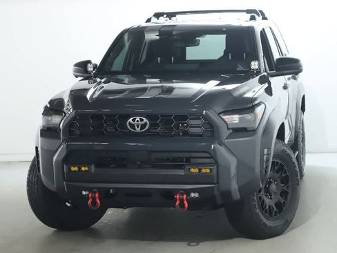 Used 2025 Toyota 4Runner TRD Off-Road Premium image 3
