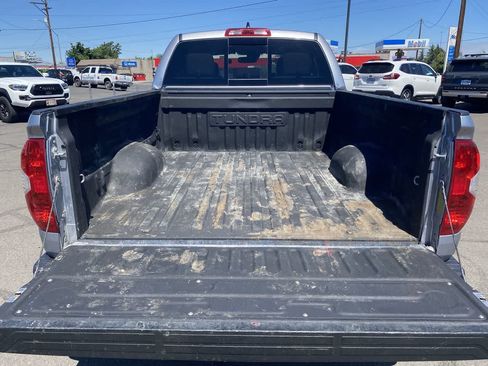 Used 2021 Toyota Tundra SR5 w/ SR5 Upgrade Package AWD/4WD image 23