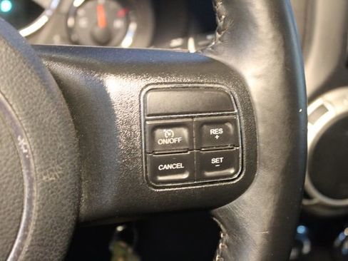 Used 2017 Jeep Wrangler Unlimited Rubicon w/ Dual Top Group AWD/4WD image 14