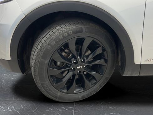 Used 2019 Kia Sorento S AWD/4WD image 33