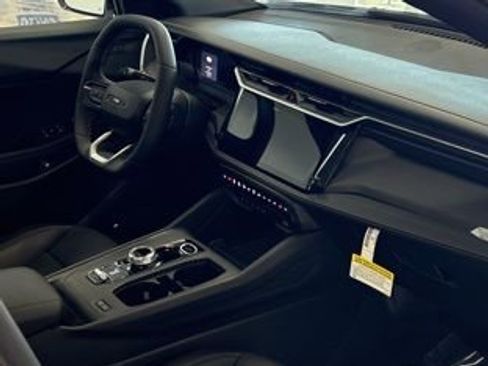 New 2026 Jeep Cherokee Overland AWD/4WD image 24