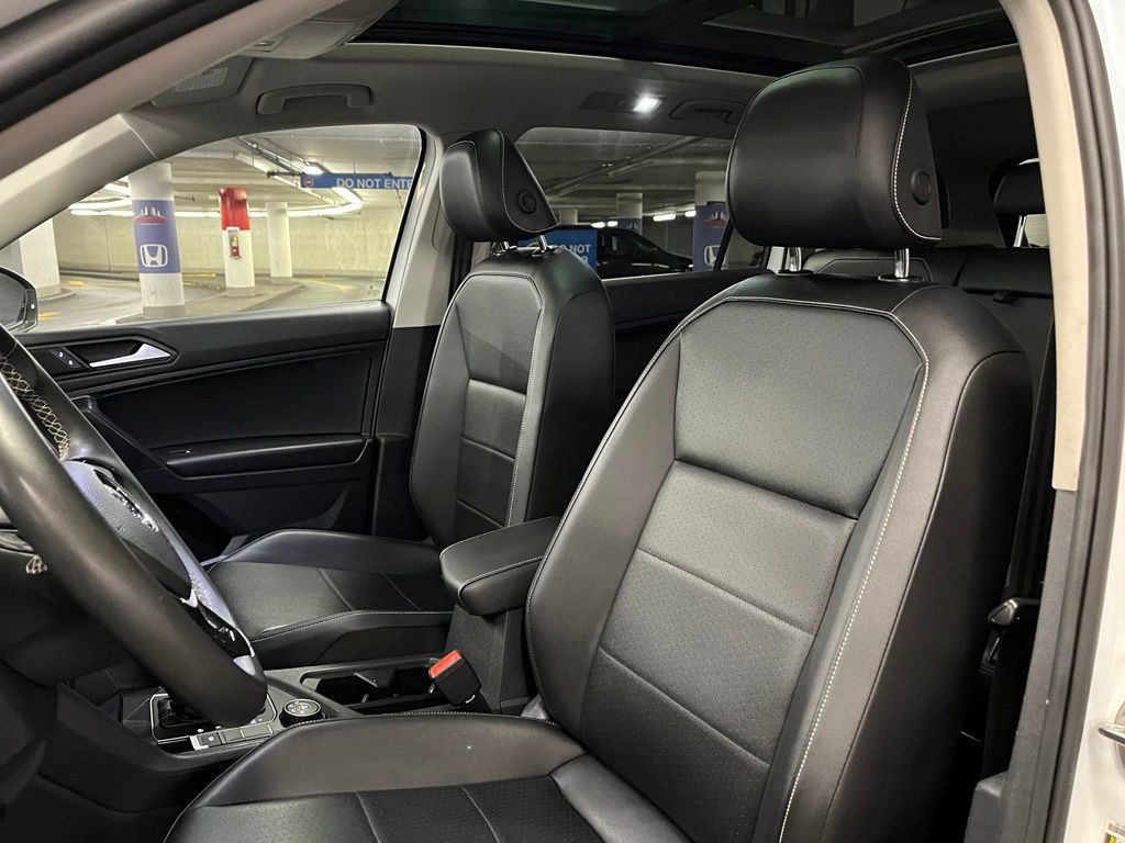 Used 2021 Volkswagen Tiguan SEL w/ 2-Row Tiguan MDO Package AWD/4WD image 20