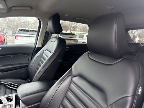 Used 2024 Ford Edge SEL w/ Convenience Package image 22