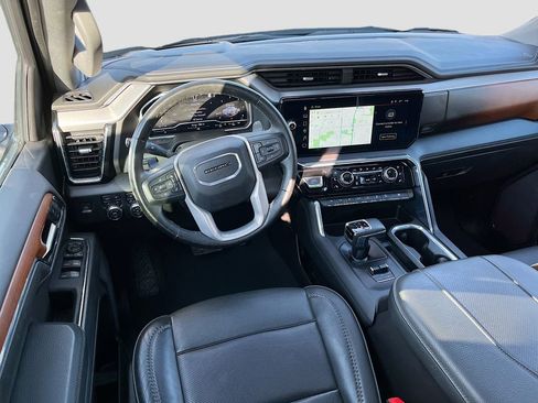 Used 2023 GMC Sierra 1500 Denali w/ Technology Package AWD/4WD image 24