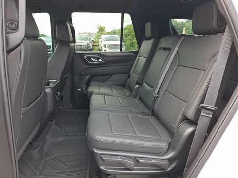 Used 2024 Chevrolet Tahoe Z71 AWD/4WD image 17