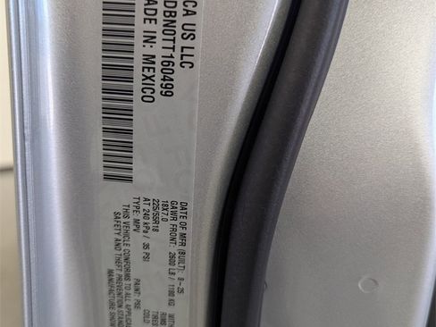 New 2026 Jeep Compass Latitude image 29