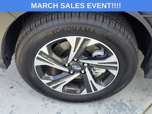 Used 2025 Subaru Crosstrek 2.0i Premium image 35