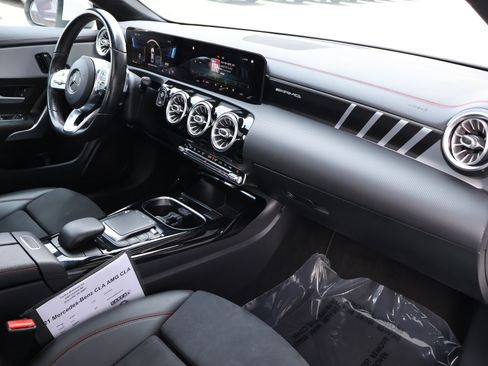 Used 2021 Mercedes-Benz CLA 35 AMG 4MATIC image 28