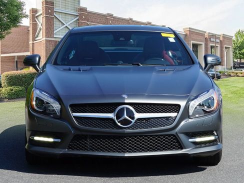 Used 2016 Mercedes-Benz SL 400 image 2
