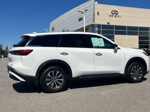 Used 2023 INFINITI QX60 Pure AWD/4WD image 5