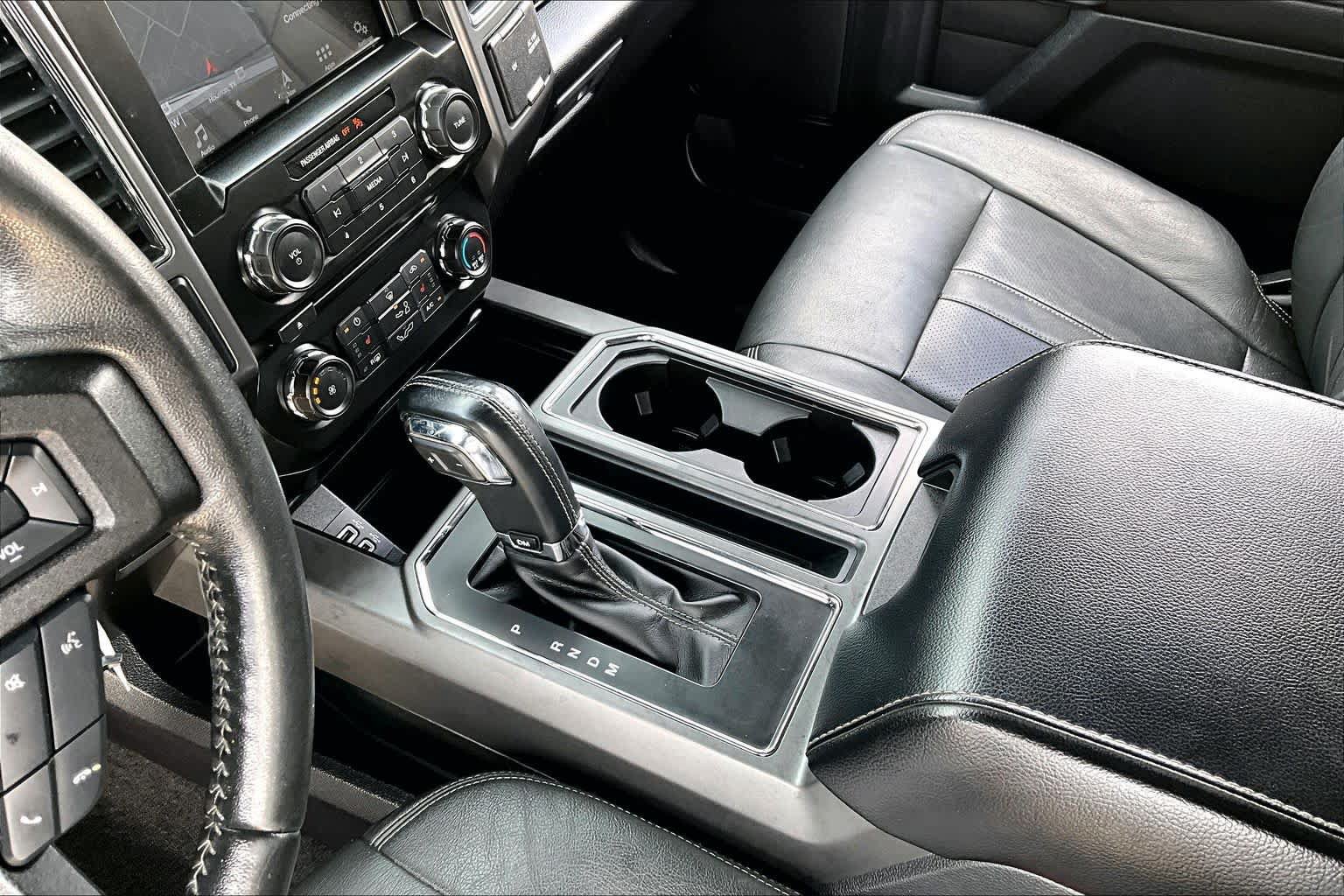 Used 2018 Ford F150 XLT w/ Equipment Group 302A Luxury AWD/4WD image 17