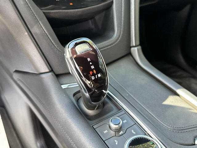Certified 2024 Cadillac XT5 Luxury FWD image 26