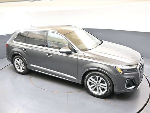 Used 2026 Audi Q7 3.0T Premium Plus w/ Premium Plus Package AWD/4WD image 43