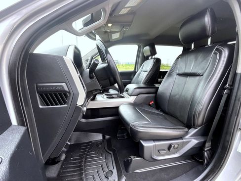 Used 2020 Ford F350 Lariat w/ Chrome Package AWD/4WD image 10