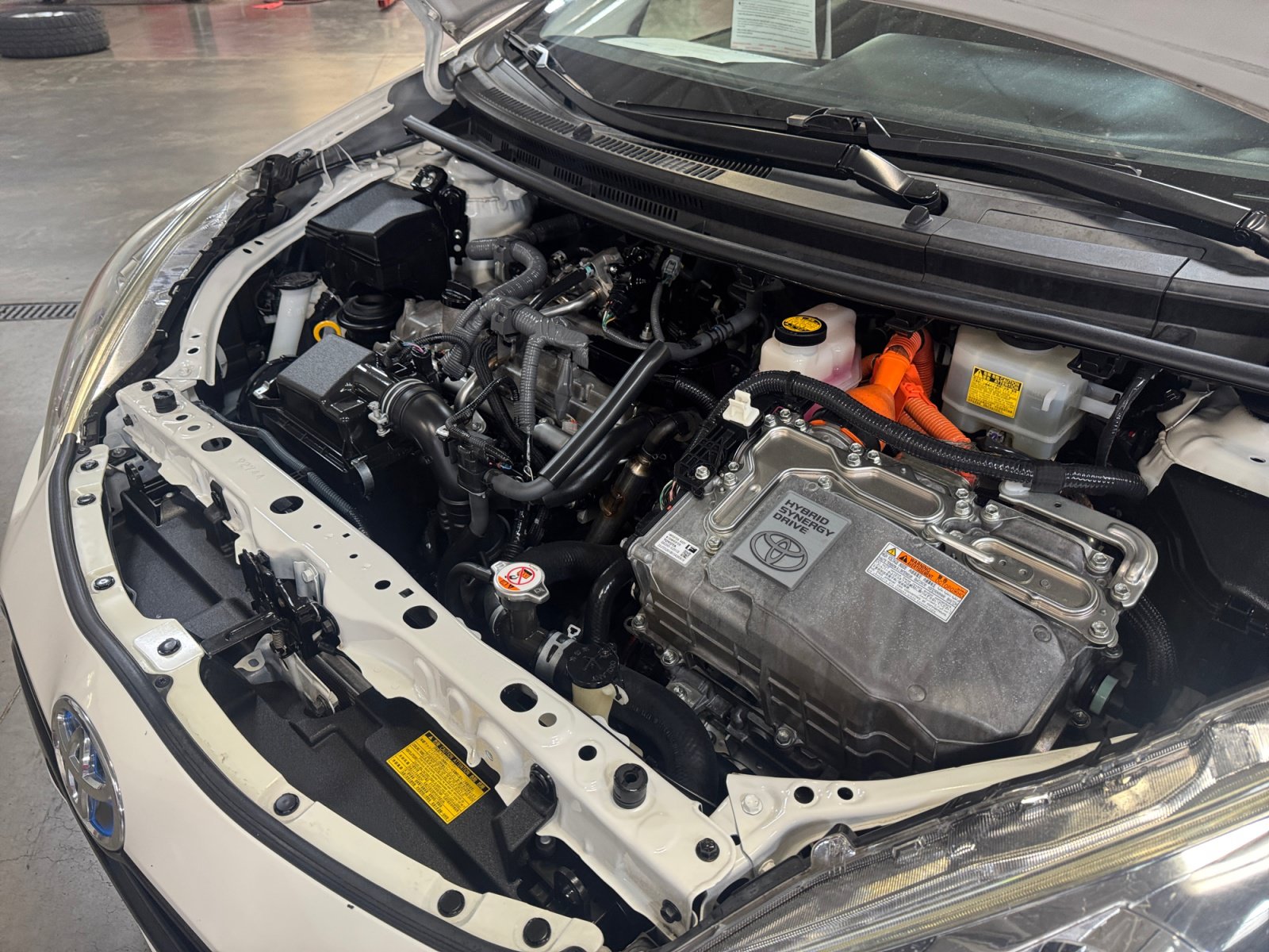 Used 2015 Toyota Prius C Three FWD image 22