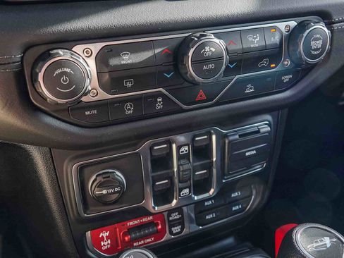 New 2026 Jeep Gladiator Rubicon image 21