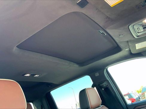 Used 2025 GMC Sierra 1500 Denali Ultimate image 27
