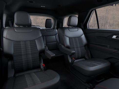 New 2027 Ford Explorer ST-Line AWD/4WD image 11