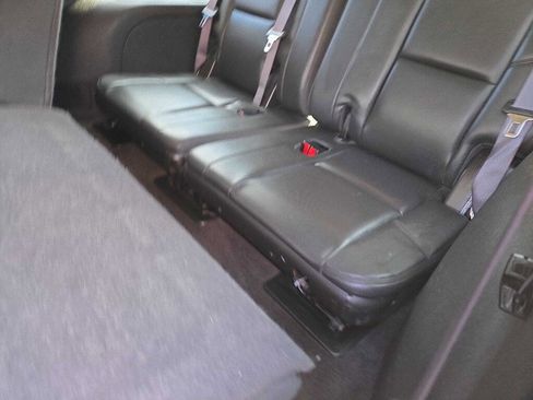 Used 2012 GMC Yukon XL SLT w/ SLT-2 Equipment Package RWD image 24