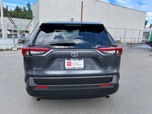 Certified 2025 Toyota RAV4 LE AWD/4WD image 5