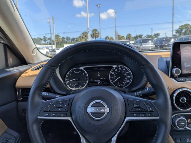 Used 2025 Nissan Sentra SV w/ SV Premium Package FWD image 18