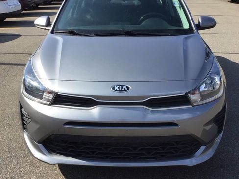 Used 2021 Kia Rio S FWD image 2