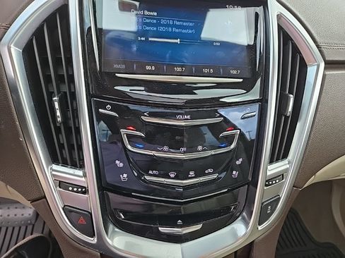 Used 2015 Cadillac SRX Premium FWD image 17