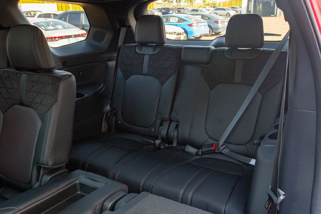 New 2026 Honda Pilot Black Edition image 12