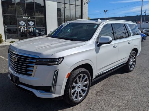 Used 2022 Cadillac Escalade Premium Luxury Platinum AWD/4WD image 2