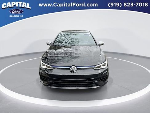 Used 2024 Volkswagen Golf R image 3