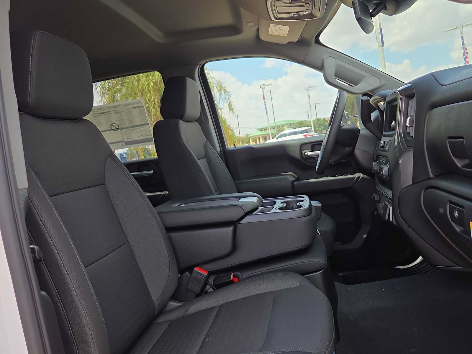 New 2026 Chevrolet Silverado 2500 Custom w/ Custom Value Package AWD/4WD image 18
