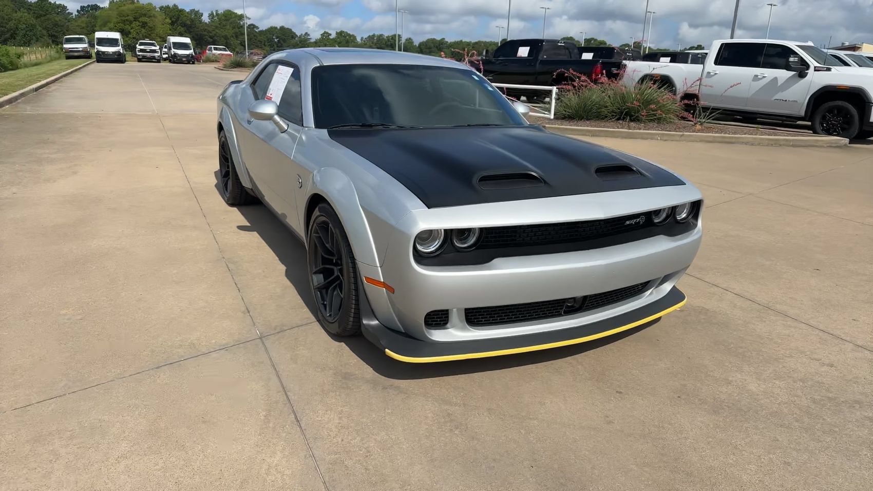 Used 2023 Dodge Challenger SRT Hellcat RWD image 2