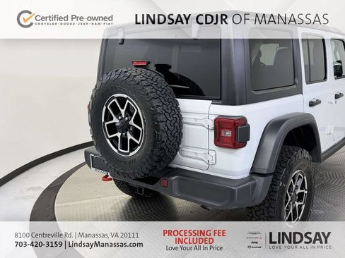 Used 2026 Jeep Wrangler Unlimited Rubicon AWD/4WD image 11