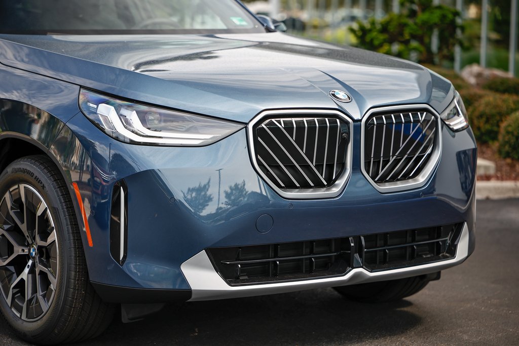 Used 2026 BMW X3 xDrive30i AWD/4WD image 2