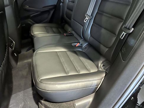 New 2026 Porsche Macan GTS image 13