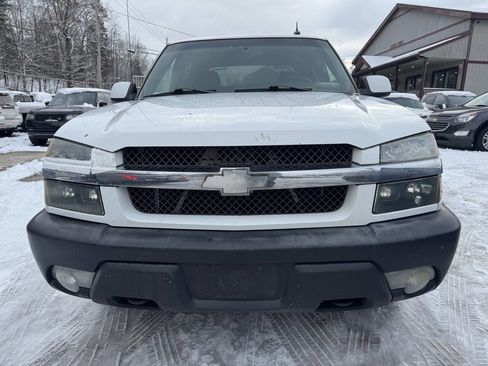 Used 2002 Chevrolet Avalanche 4x4 w/ North Face Edition image 10