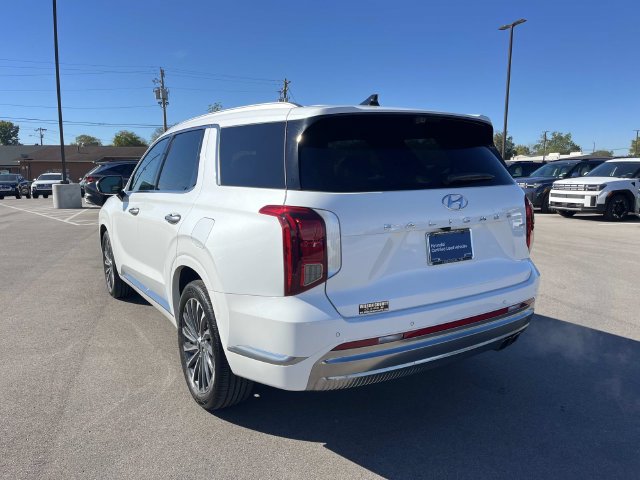 Used 2024 Hyundai Palisade Calligraphy AWD/4WD image 3