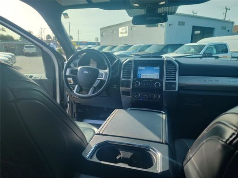 Used 2019 Ford F450 Platinum w/ Platinum Ultimate Package AWD/4WD image 26