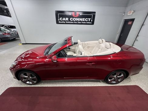 Used 2010 Lexus IS 350C image 22