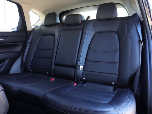 Used 2022 MAZDA CX-5 AWD 2.5 S w/ Premium Package image 9