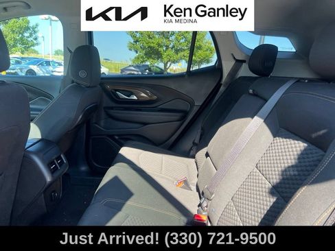 Used 2018 GMC Terrain SLE w/ Driver Convenience Package FWD image 10