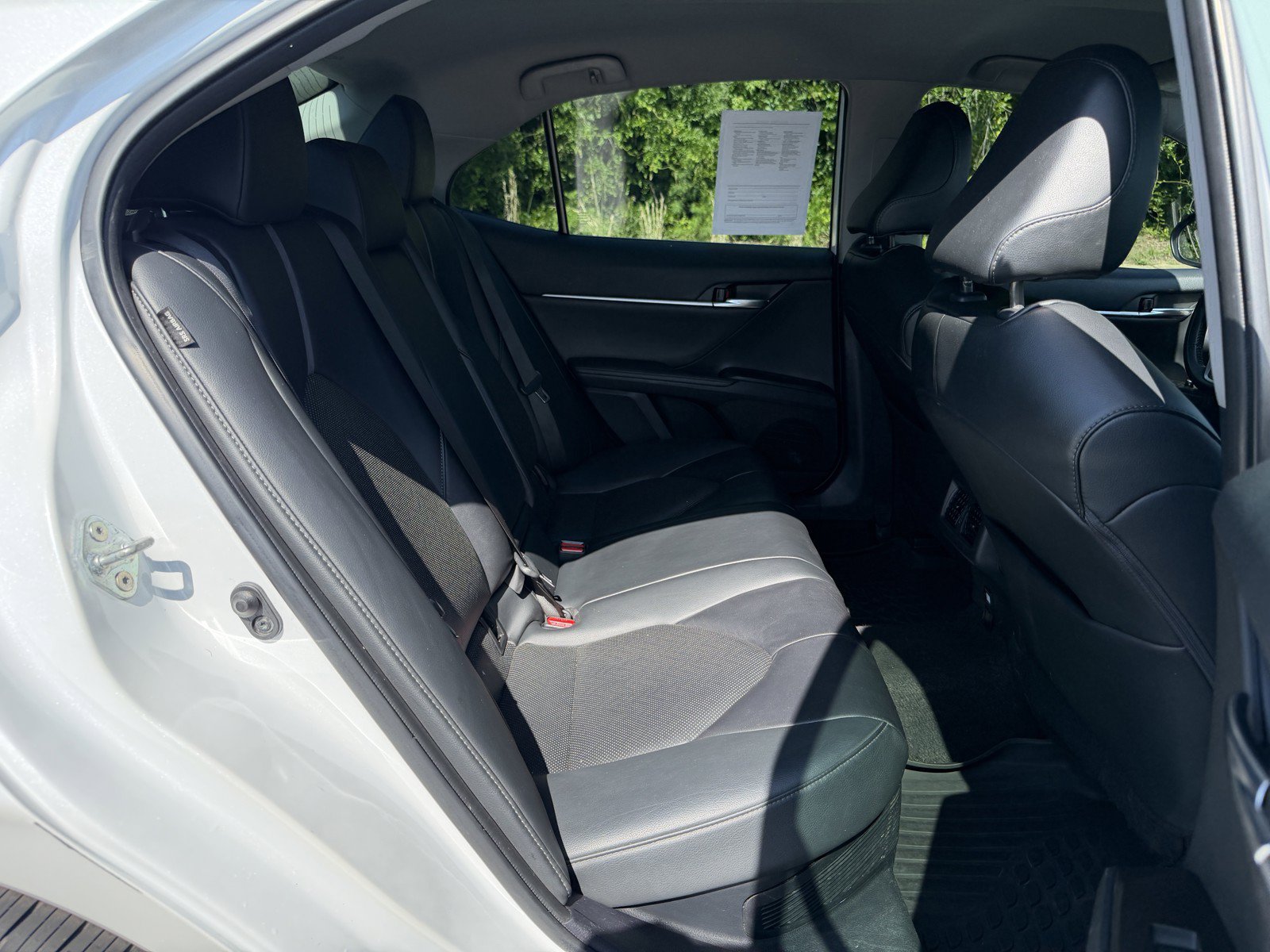 Used 2023 Toyota Camry XLE FWD image 11