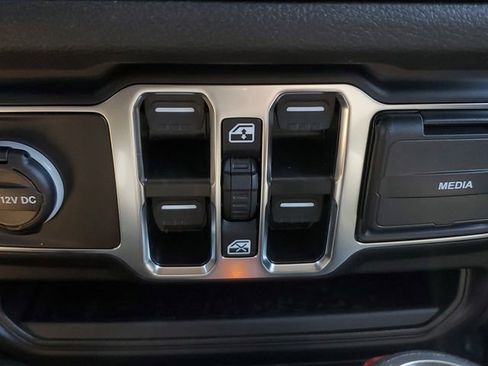 New 2026 Jeep Wrangler Unlimited Sport image 28