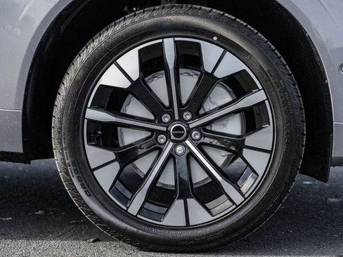 New 2026 Volvo XC60 B5 Plus w/ Protection Package Premier image 17