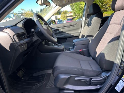 Certified 2025 Honda CR-V LX image 19