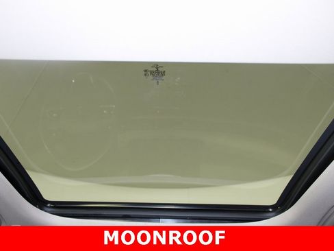 Used 2022 Lincoln Nautilus Reserve image 15